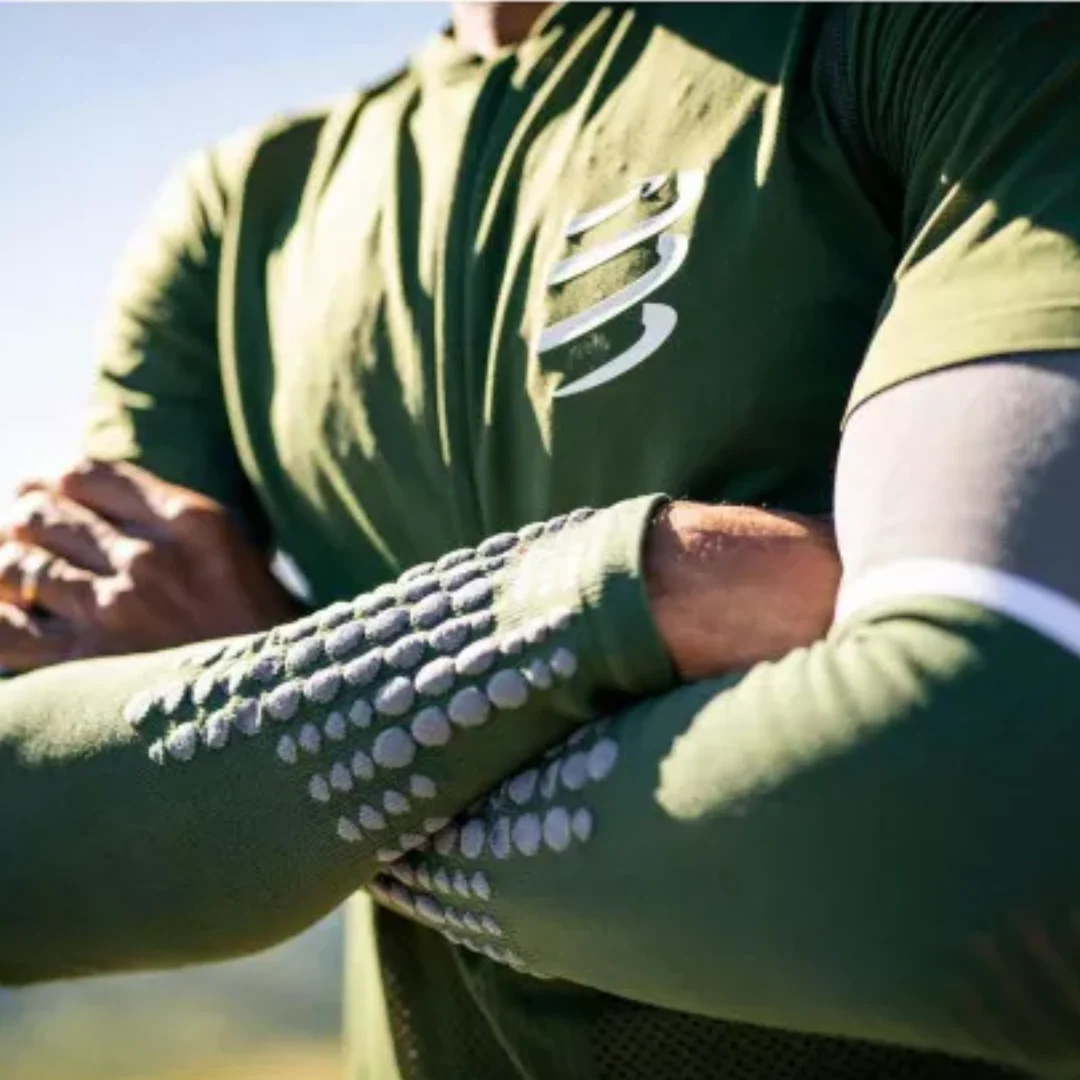 Compressport Armforce Ultralight Arm Sleeves - Image 4