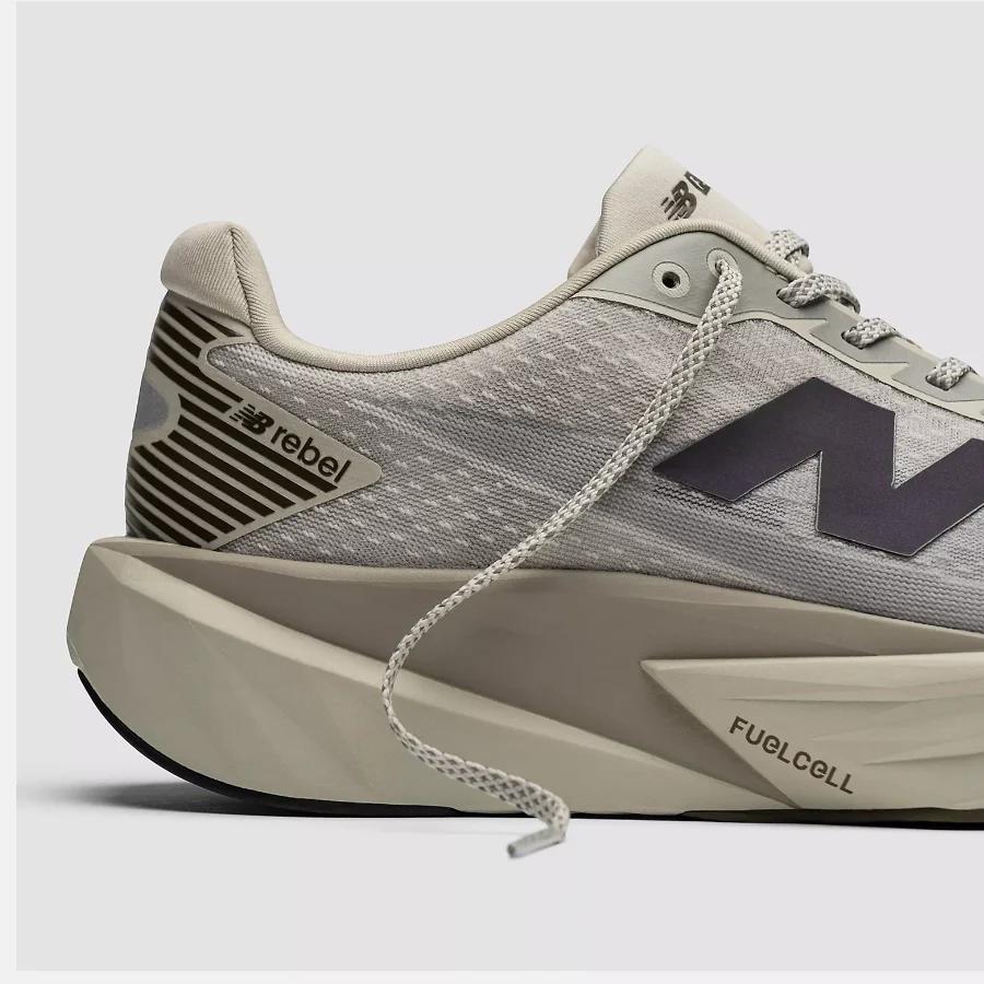 New Balance Mens FuelCell Rebel v5 - Neutral - Image 25